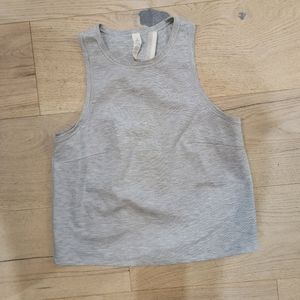 Lululemon workout tank